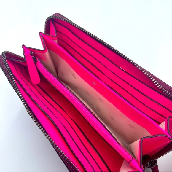 Kate Spade Cameron Large Continental Wallet Heart Stripe Cranberry Cocktail NWT - Picture 4 of 6
